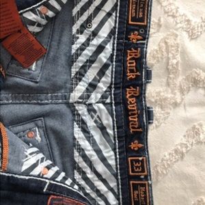 Men’s size 33 rock revivals